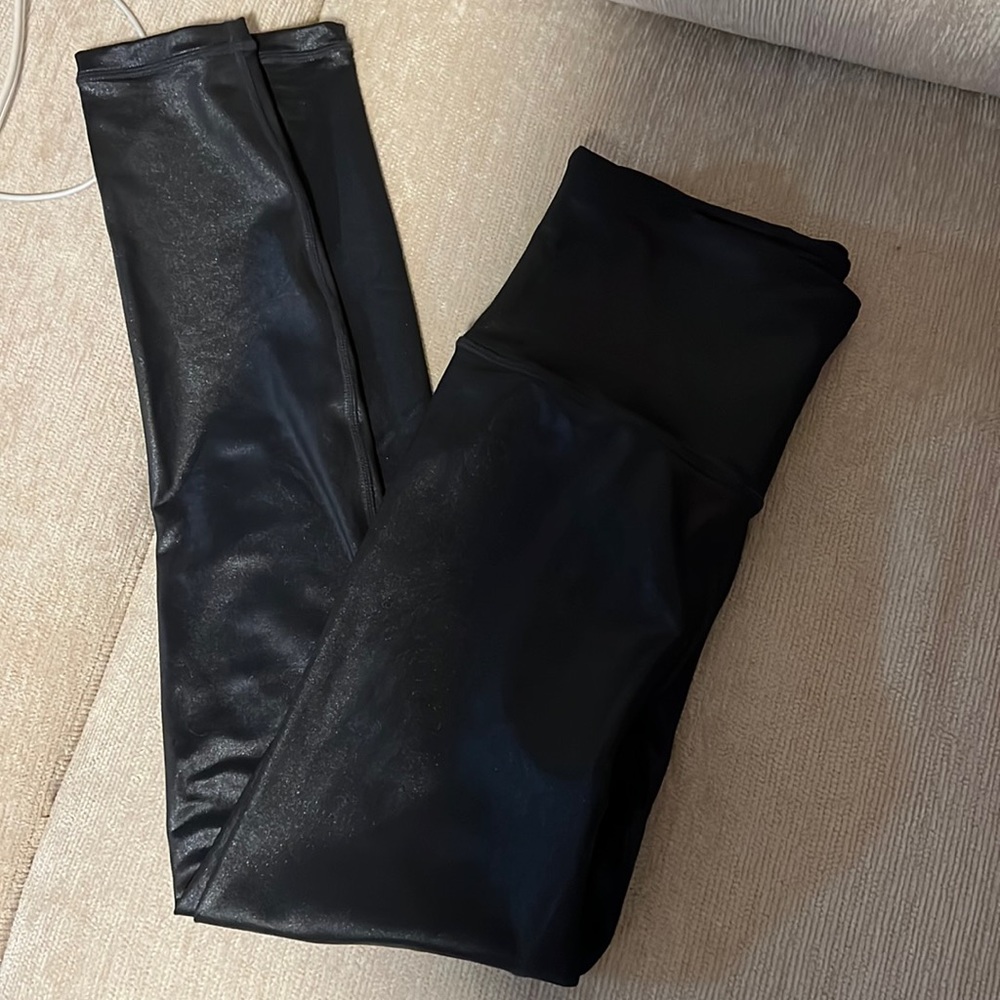 Athleta Black Ultra High Rise Tight (XS)